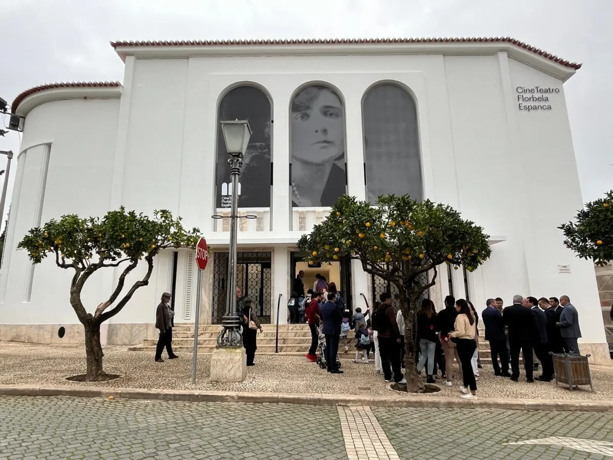 Cineteatro foi inaugurado em 29 de julho de 1957