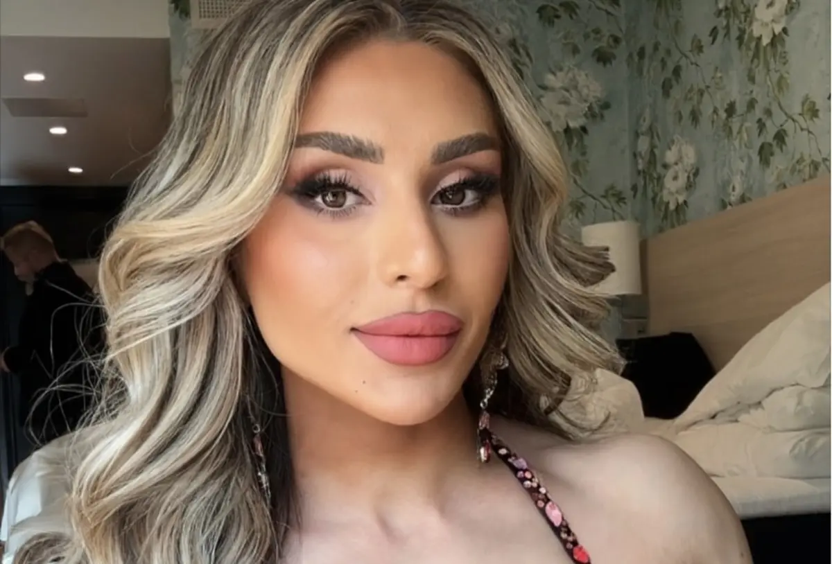 Roya Karimi, atleta afegã radicada na Noruega, tornou-se uma das novas figuras do fisiculturismo europeu