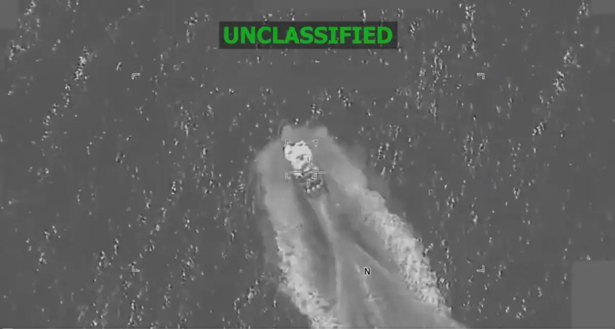 EUA afirmaram ter matado oito alegados traficantes de droga em três embarcações