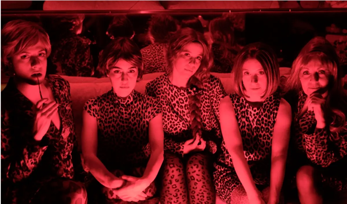 Imagem da peça 'As Secretárias'