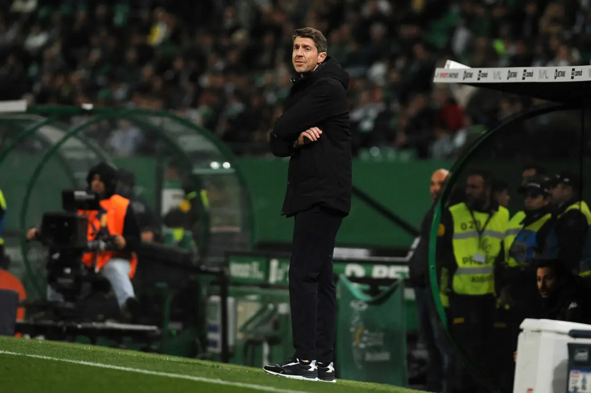 Técnico, de 41 anos, esteve ao comando do Estoril na última temporada