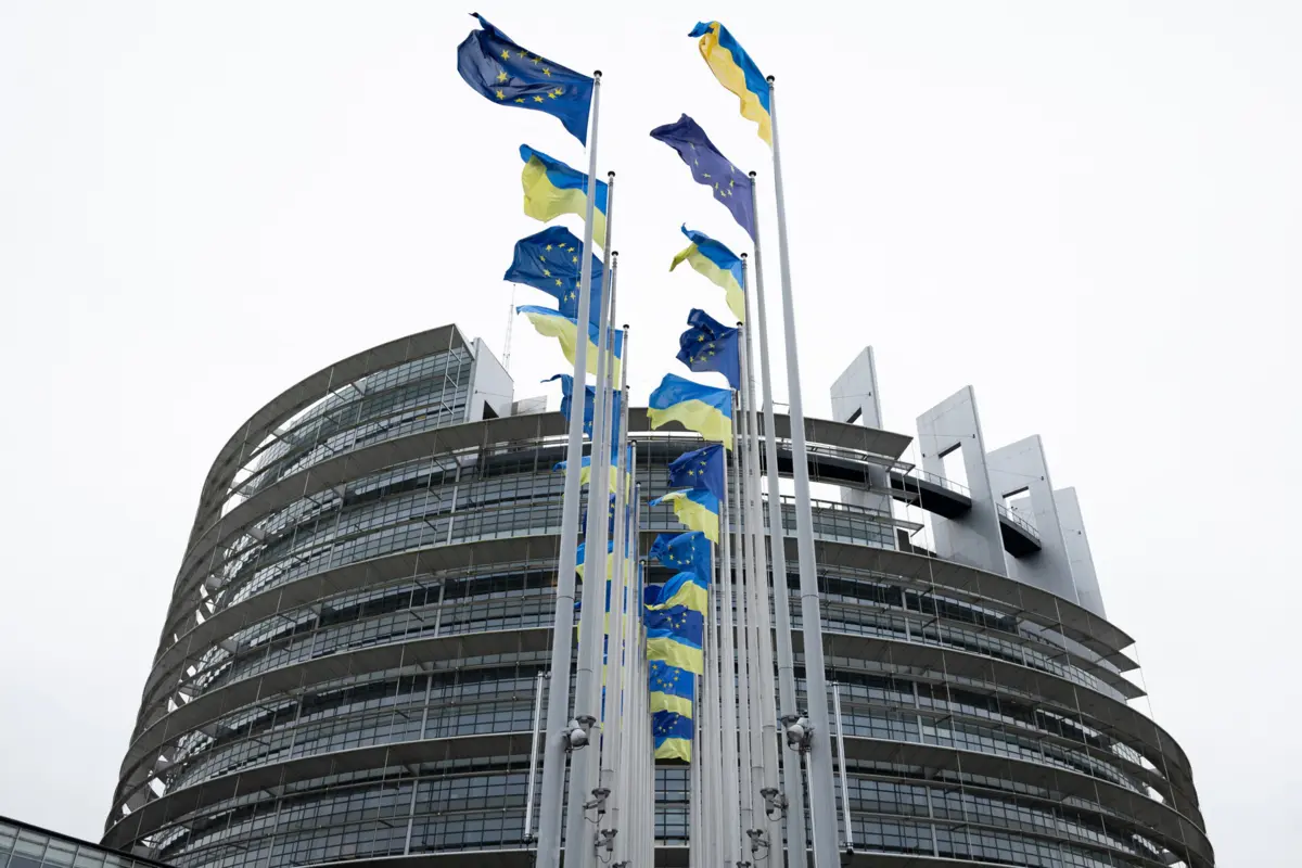 Cerca de 15 ex-eurodeputados "estão no radar" da investigação