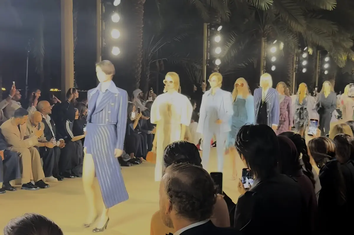 Vivienne Westwood estreou-se esta quinta-feira na passarela da Arábia Saudita