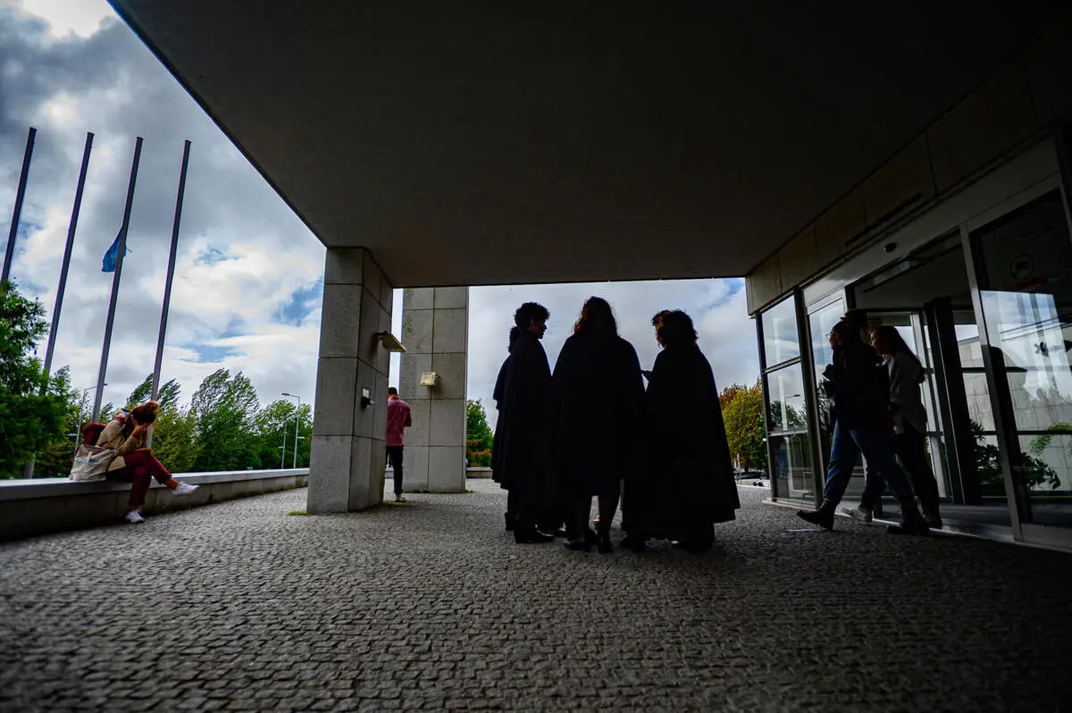 Alteração no valor das bolsas dos estudantes universitários