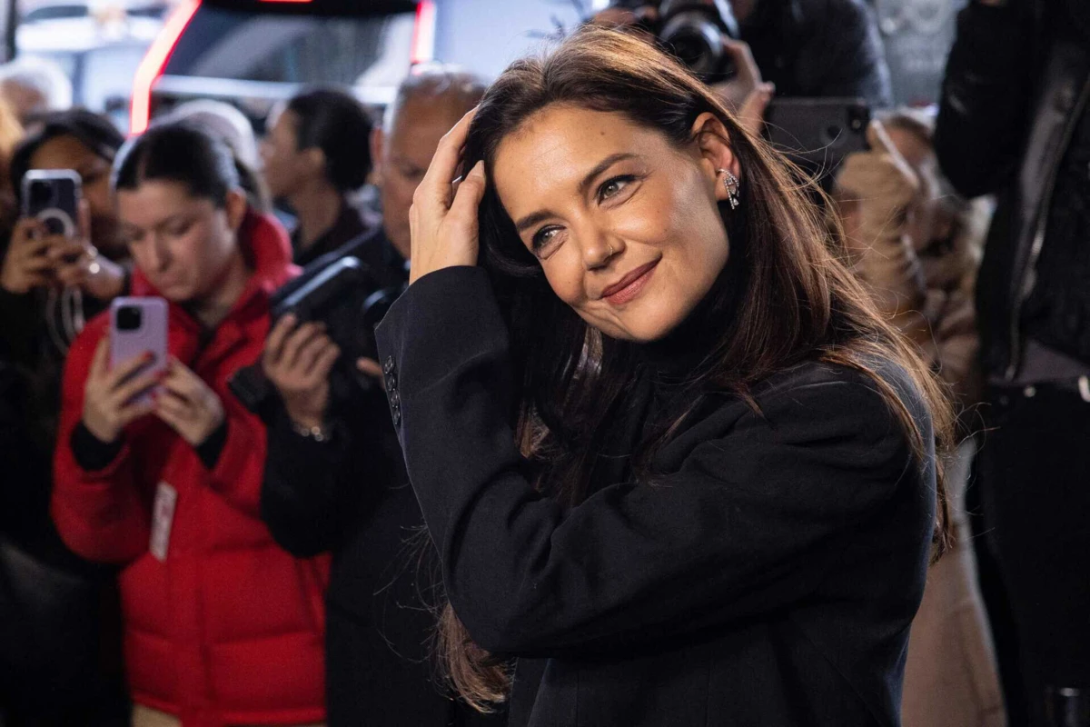 Atriz tem a guarda total da filha que tem em comum com Tom Cruise