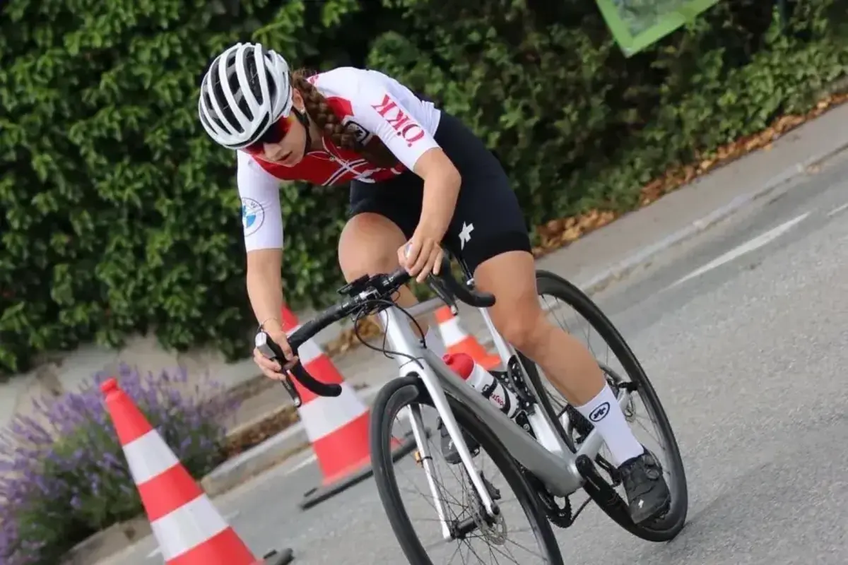 Imagem de contexto do artigo Ciclista de 18 anos morre após queda violenta no Mundial de juniores