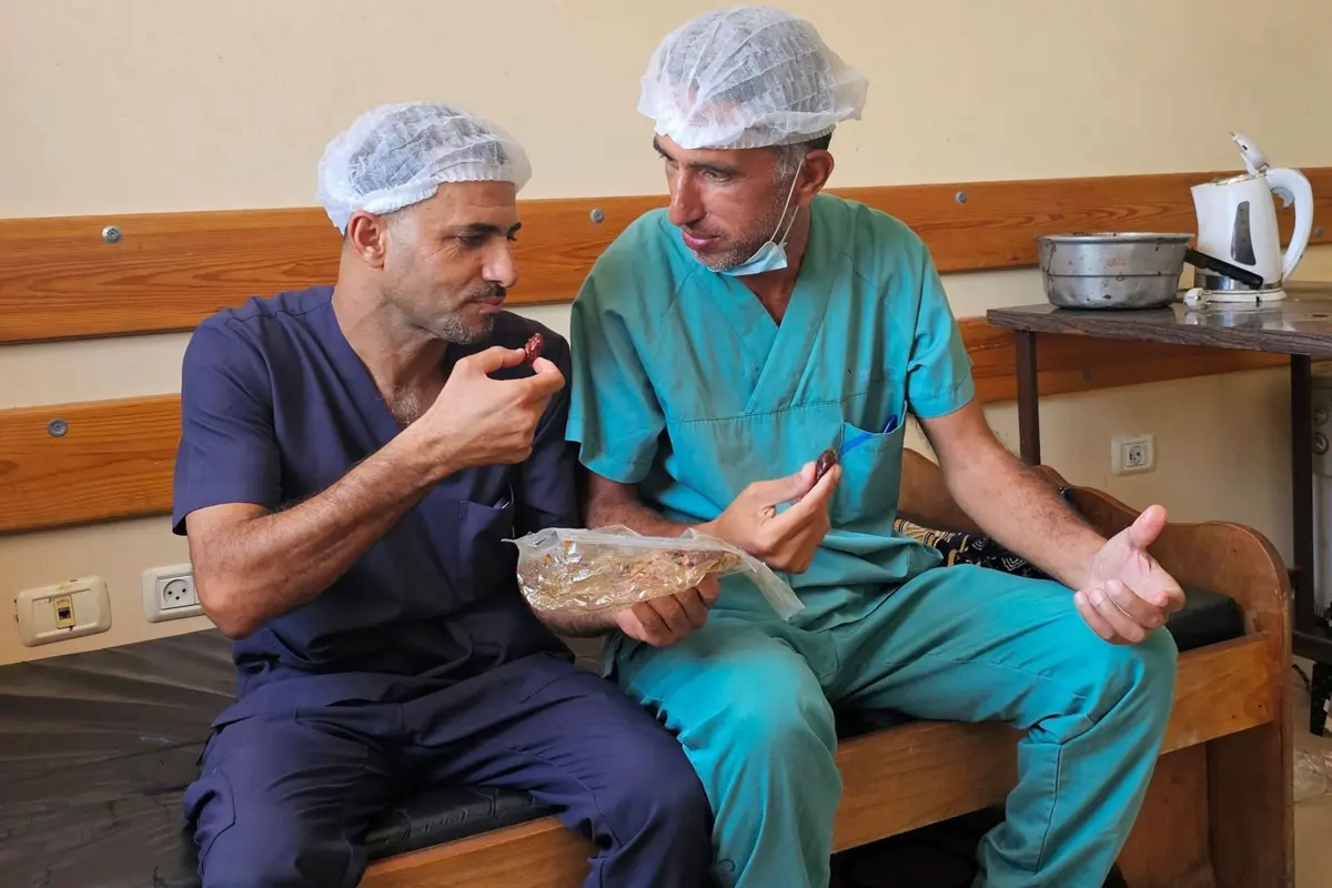 Mais de 500 trabalhadores humanitários morreram em Gaza desde a "escalada das hostilidades"