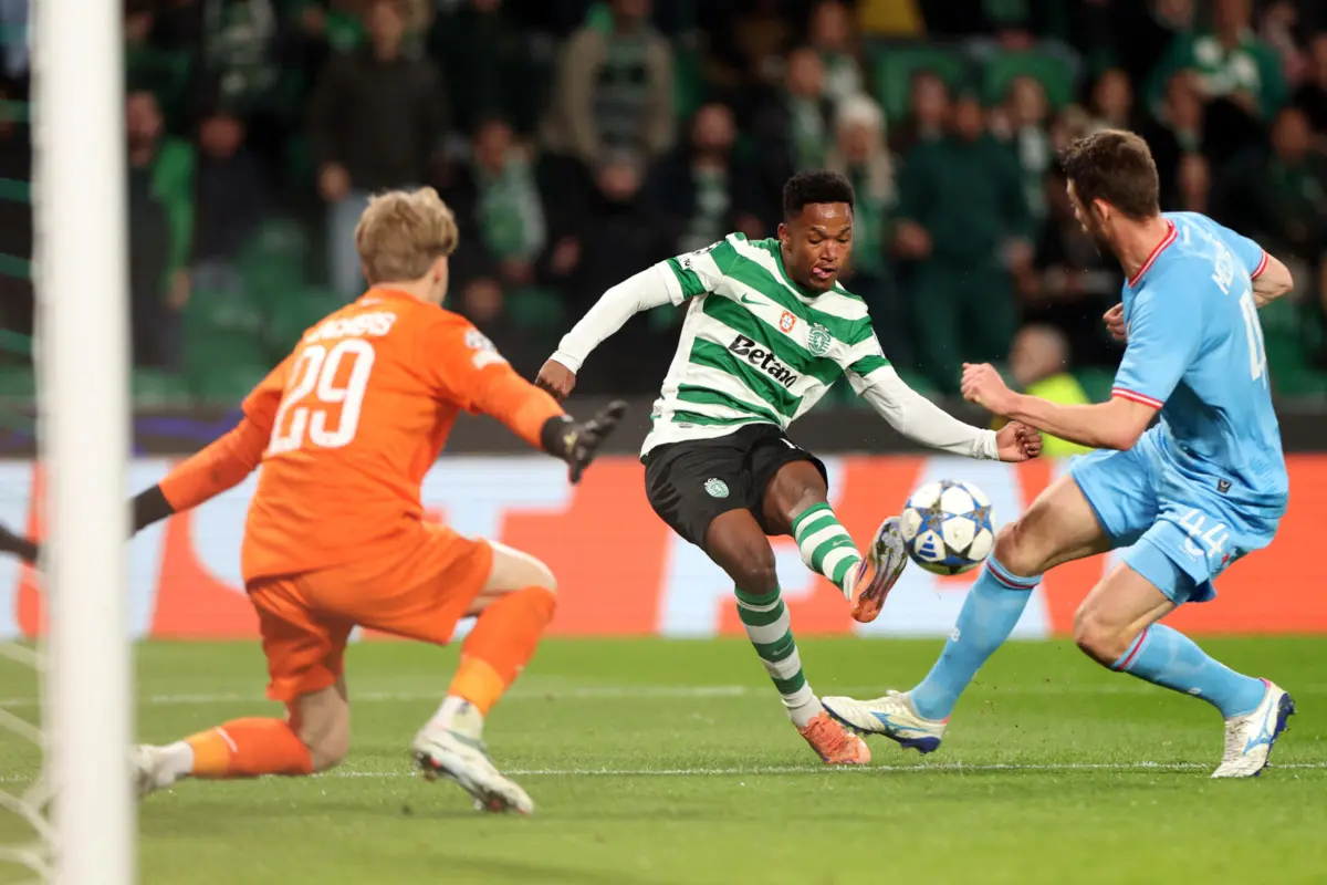 Jackers parou o remate de Geny Catamo, mas não a recarga de Quenda