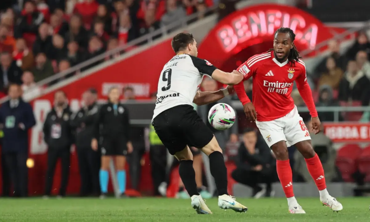 Renato Sanches voltou a lesionar-se