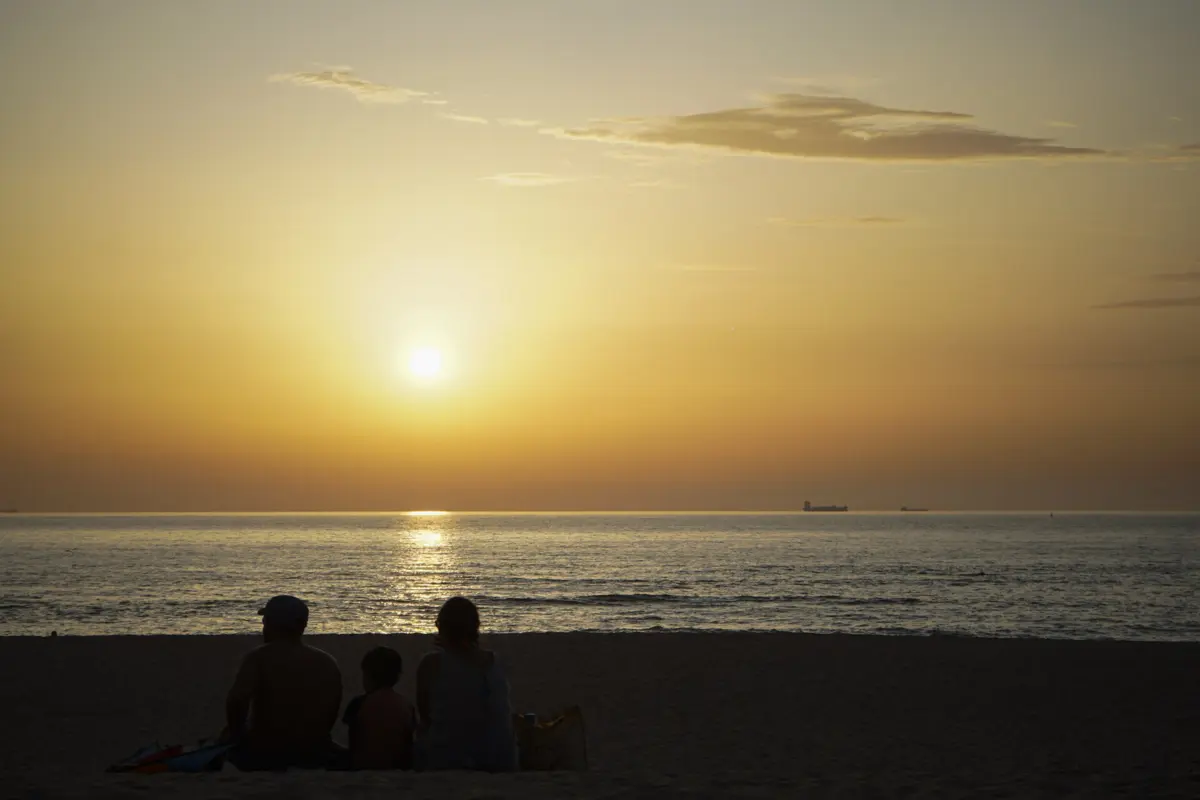 Bombeiros fizeram resgate na praia da Madalena, em Gaia