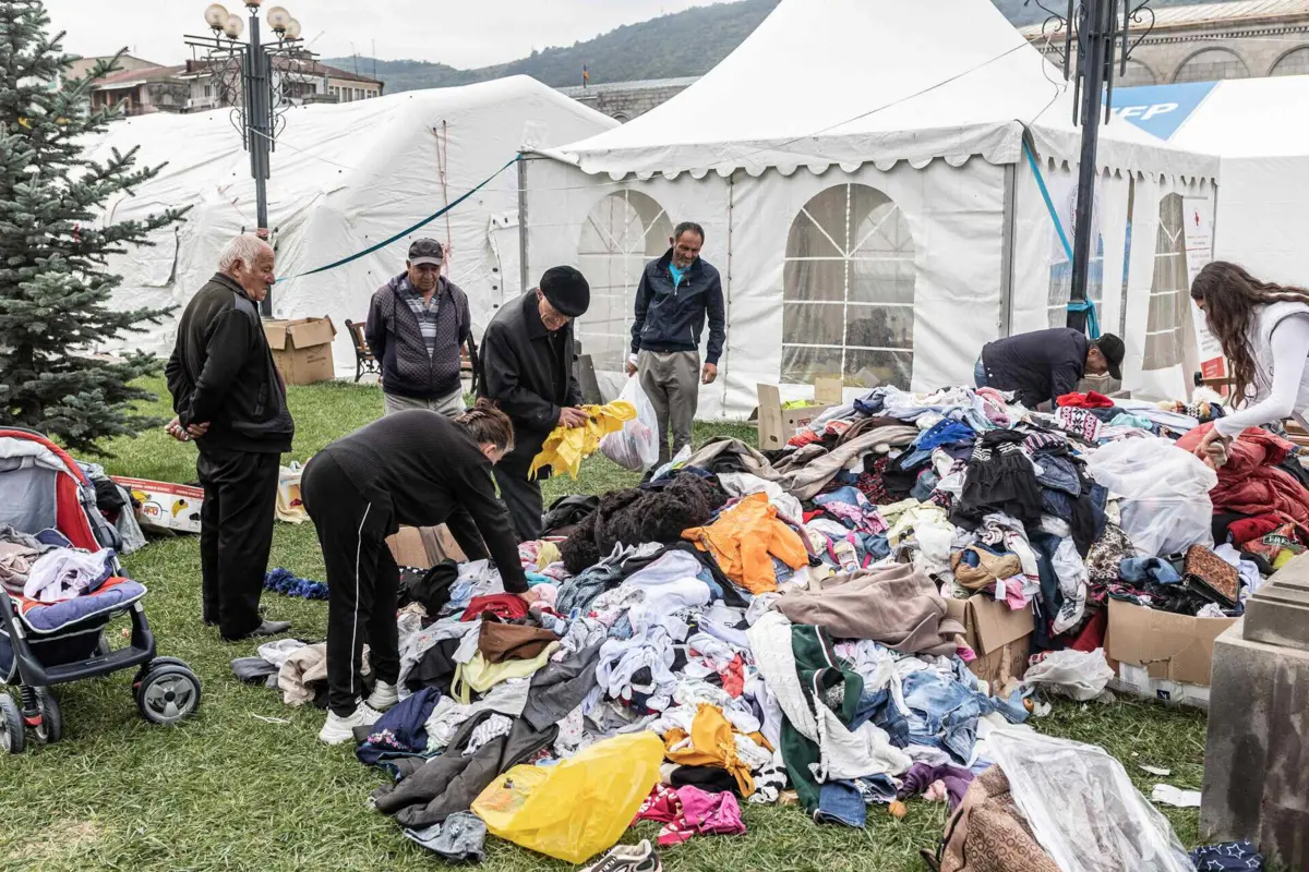 Mais de 100 mil pessoas de origem arménia que moravam nesta região deixaram o enclave