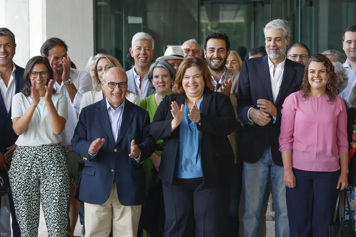A socialista Alexandra Leitão é a cabeça de lista da coligação