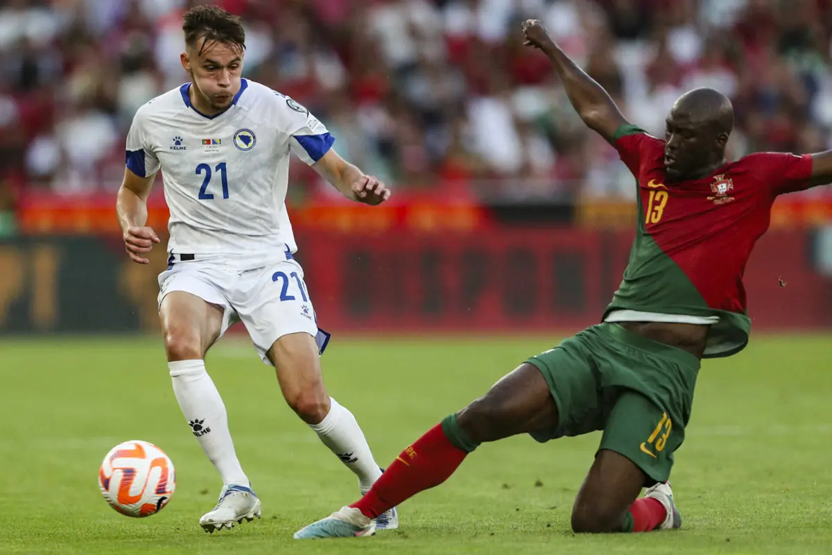 Na fase de apuramento para o próximo Europeu, Danilo Pereira envergou a camisola das quinas em seis jogos.
