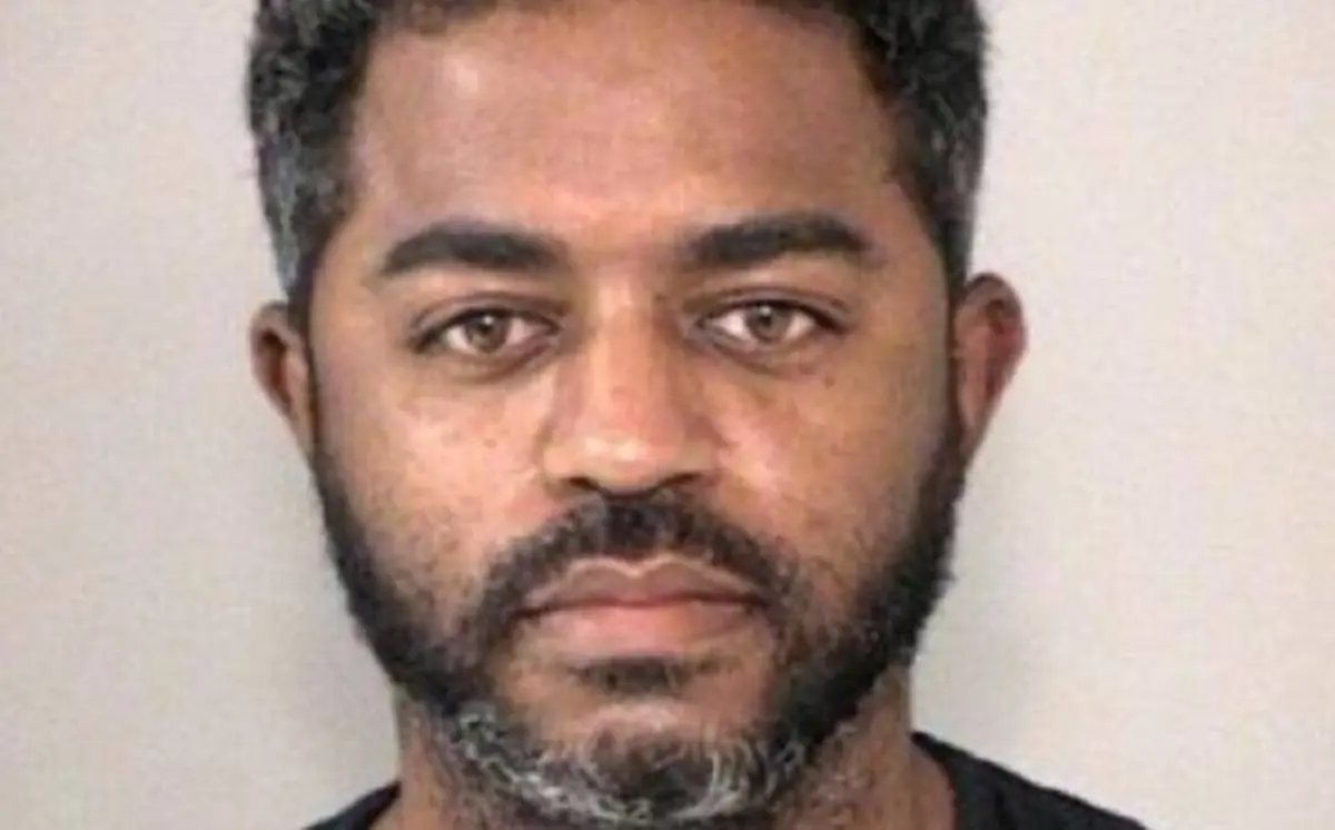 O suspeito de 42 anos é cidadão dos EUA e residente no Texas