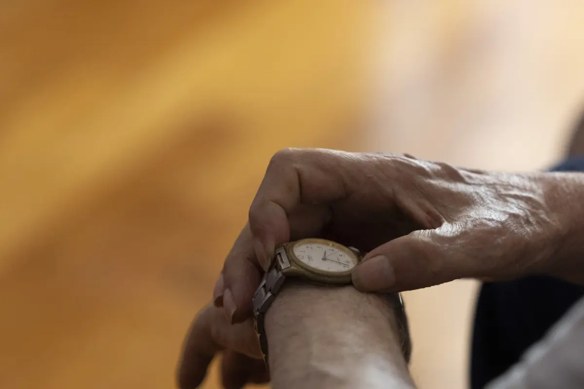 Estudo norte-americano indica que manter o horário iria reduzir a prevalência de obesidade e enfartes