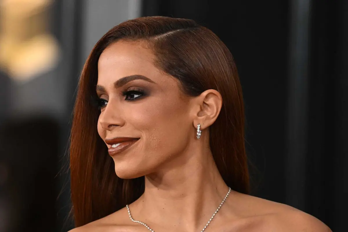 Imagem de contexto do artigo Anitta recorda violação aos 14 anos: "Senti-me suja"