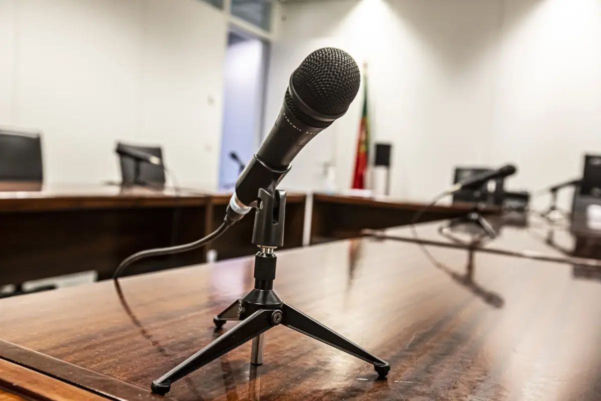 Suspeita foi acusada pelo Ministério Público