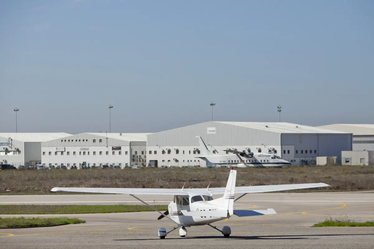 Decisão sobre concessão do aeródromo de Tires para para o próximo executivo de Cascais