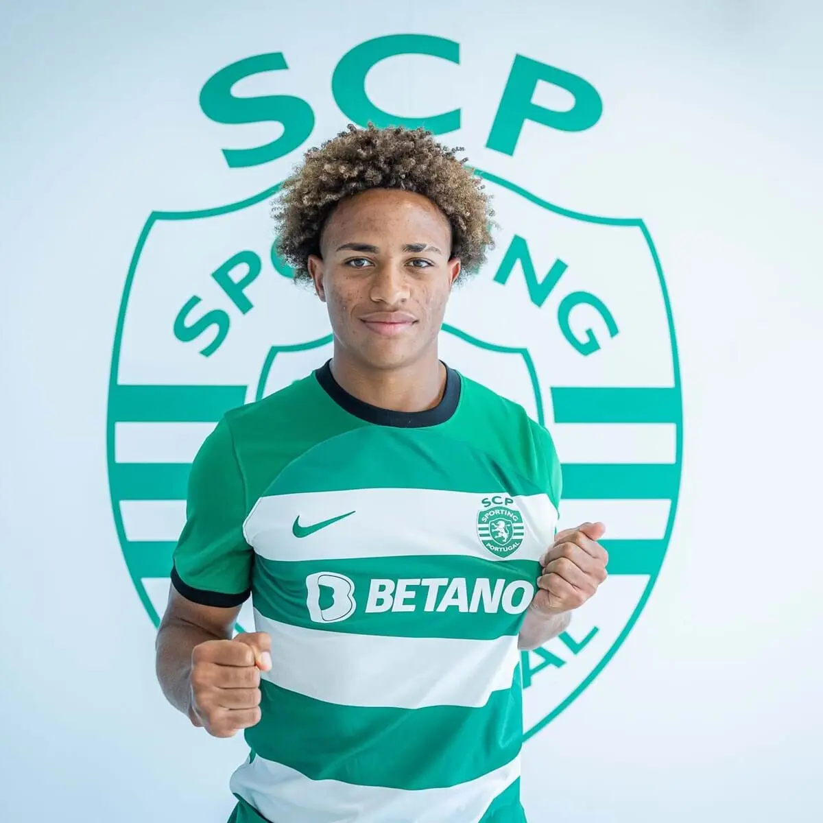 Sporting transferiu Leonardo Barroso para o Chicago Fire por 1,4 milhões de euros