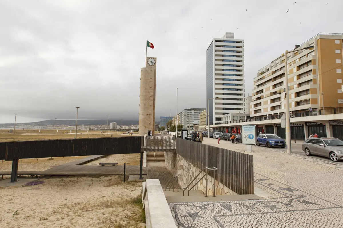 Edil quer mudanças na marginal junto ao mar