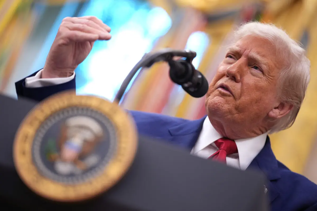 Donald Trump na Sala Oval, no dia 28 de maio