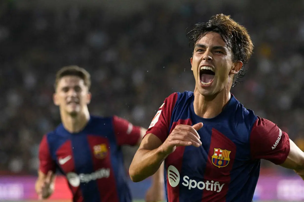 João Félix leva três golos em seis jogos pelo Barcelona
