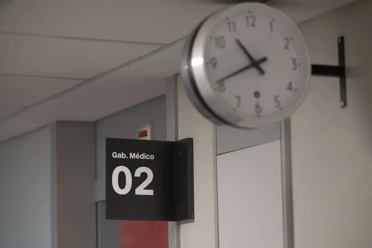 No domingo, o tempo de espera chegou às 16 horas