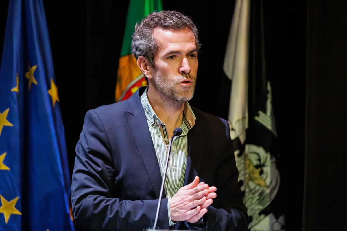 Imagem de contexto do artigo Paulo Lima de Carvalho rejeita qualquer "interferência editorial" na Global Media Group