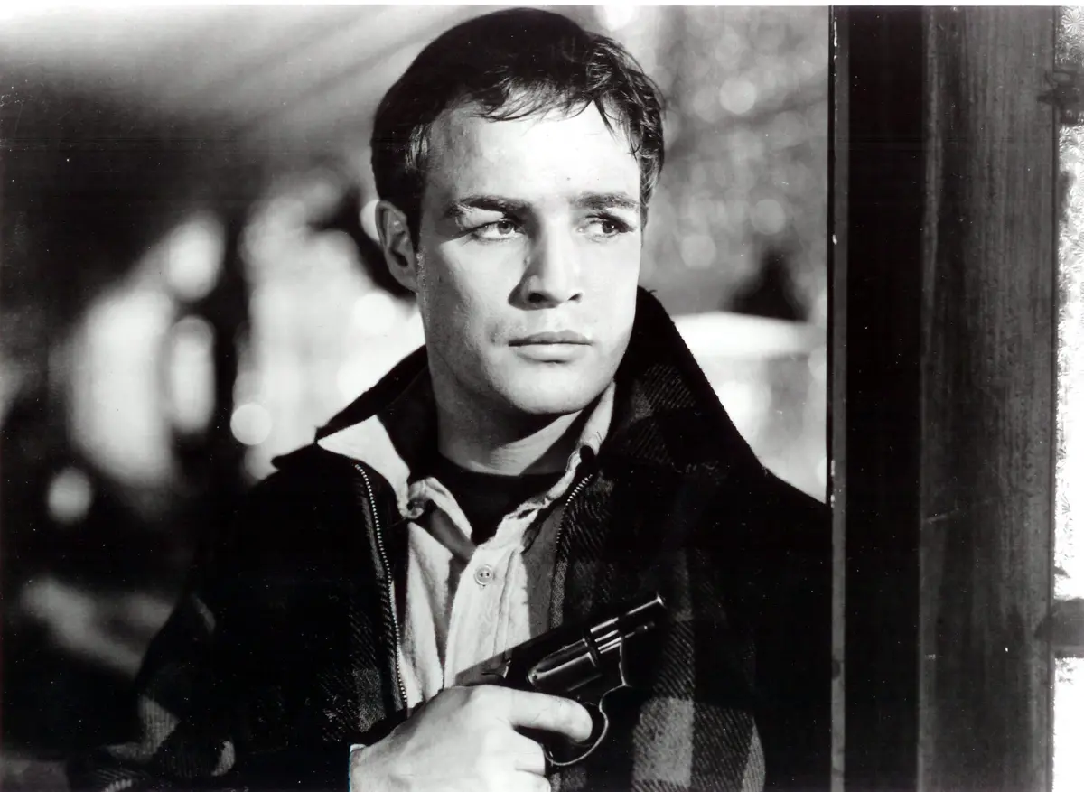 Marlon Brando em "Um elétrico chamado desejo" (1951), um dos seus maiores papéis de sempre no cinema.
