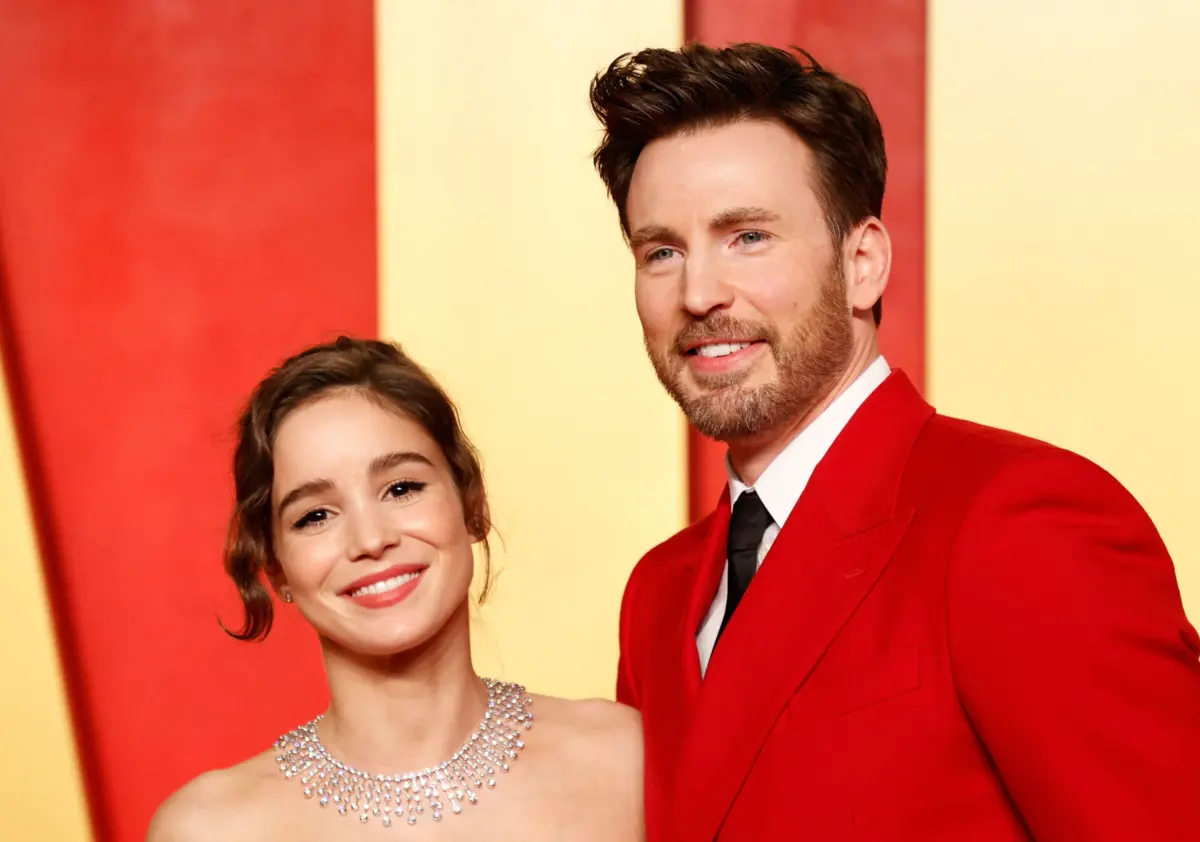 Alba Baptista e Chris Evans são um dos casais mais acarinhados de Hollywood