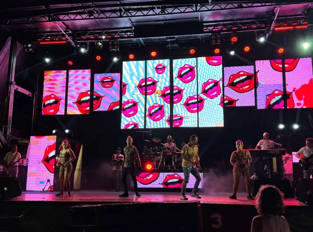 Grupo musical tem os concertos em risco devido aos prejuízos causados pelo incêndio