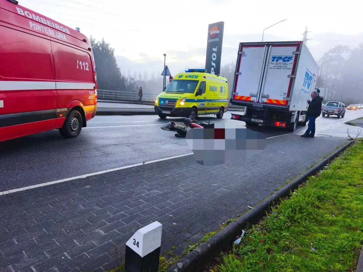 O alerta para o acidente foi dado às 7.40 horas