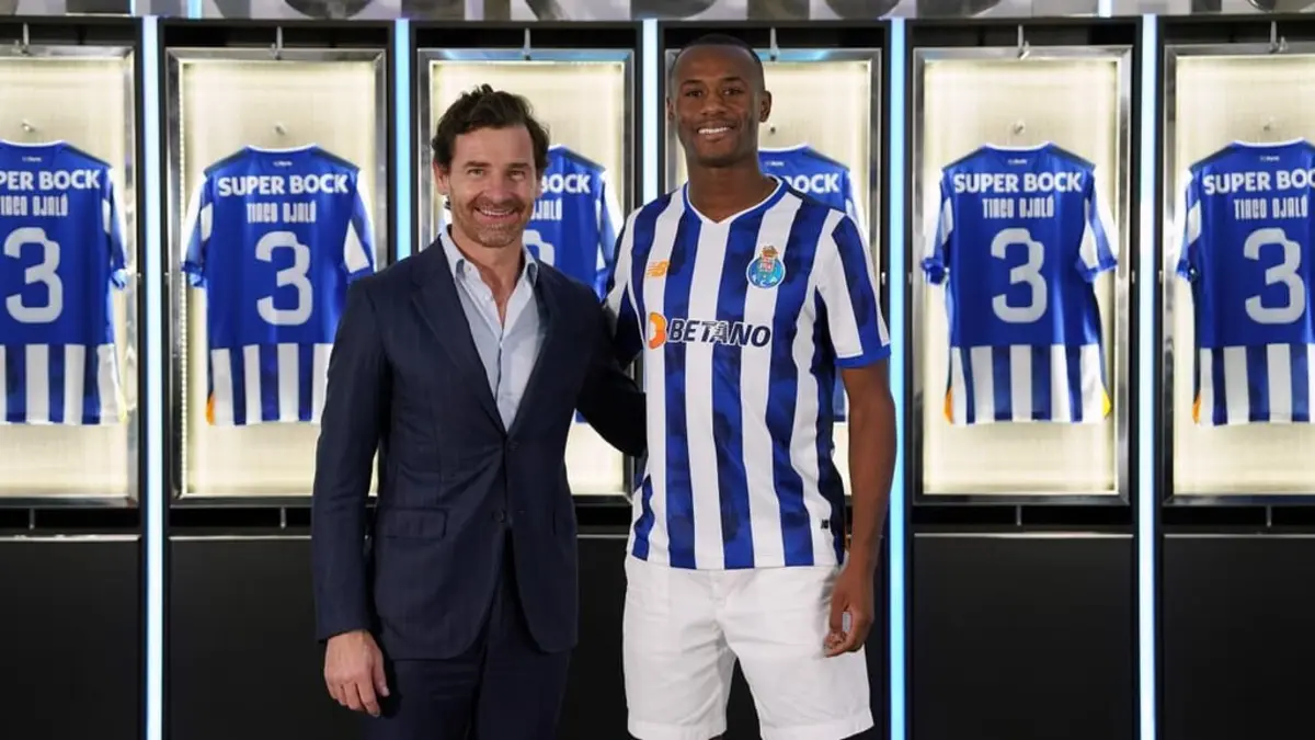 Tiago Djaló tem vivido uma época com mais baixos que altos e a SAD, liderada por Villas-Boas, não pretende manter o jogador