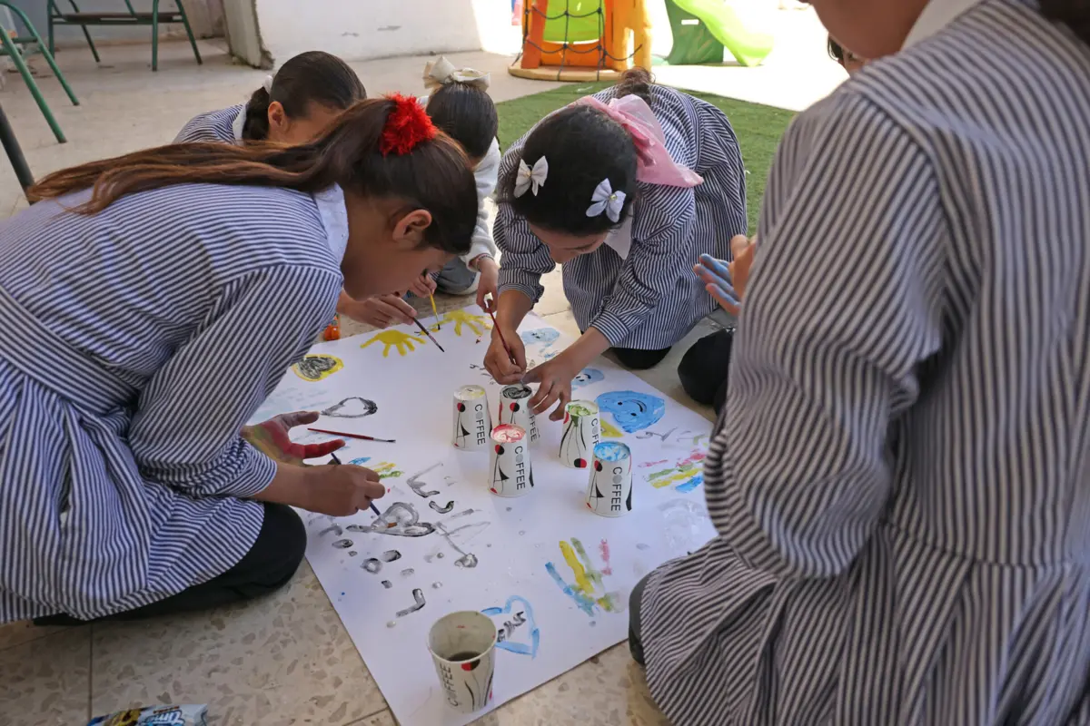 Israel encerra seis escolas da ONU para palestinianos