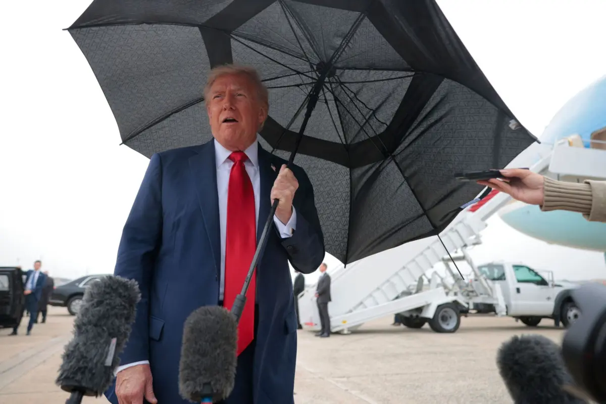 Trump vai ao Egito participar na "cimeira da paz"