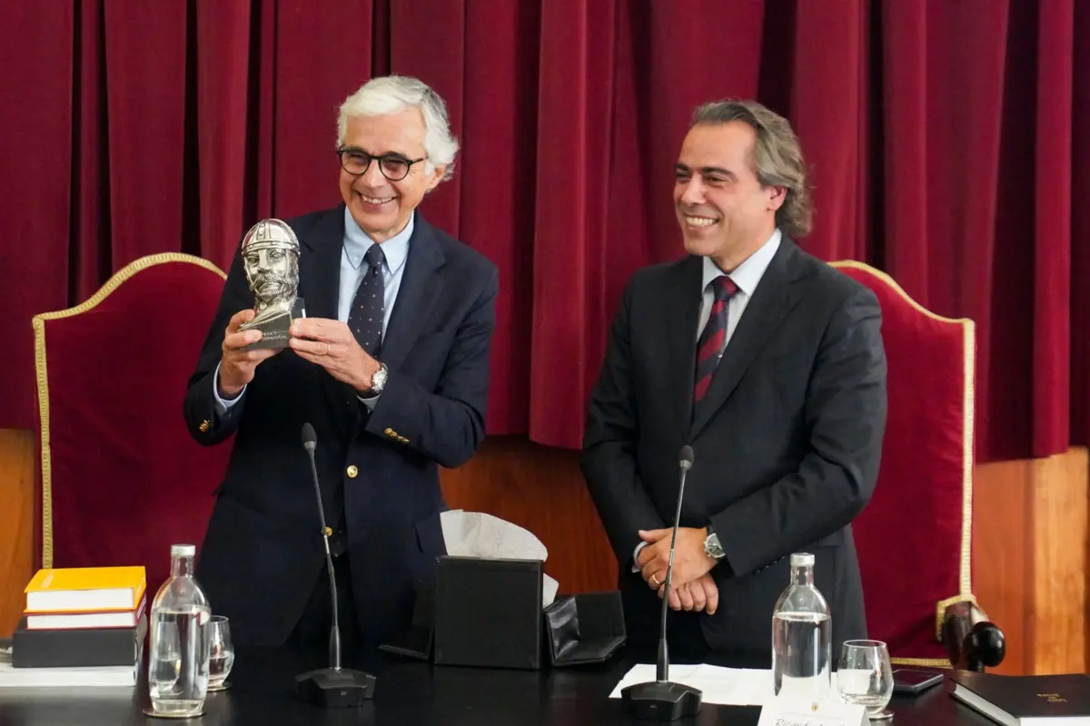 Presidente da Assembleia da República, José Pedro Aguiar-Branco, foi recebido na Câmara de Guimarães