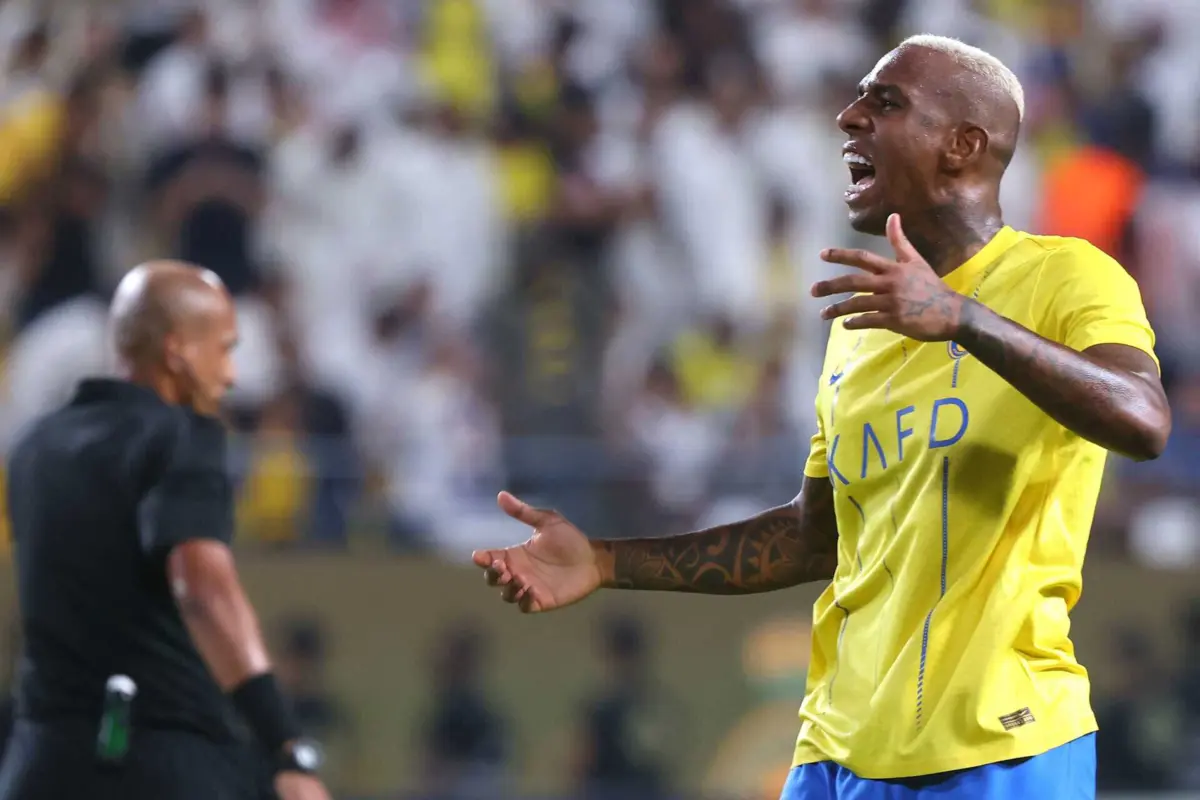 Avançado leva 15 golos em 17 jogos na presente temporada