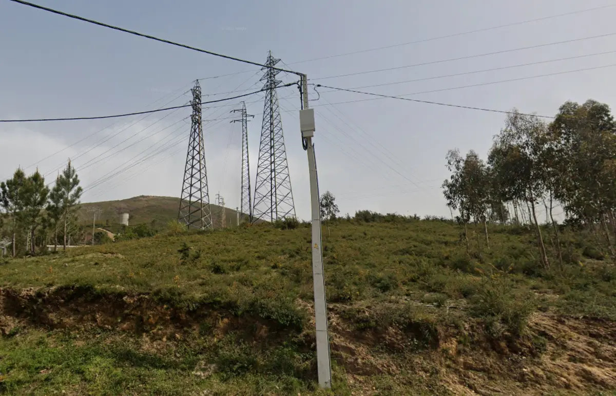 Incêndio quer terá sido causado por um curto-circuito estará na origem da avaria na central hidroelétrica