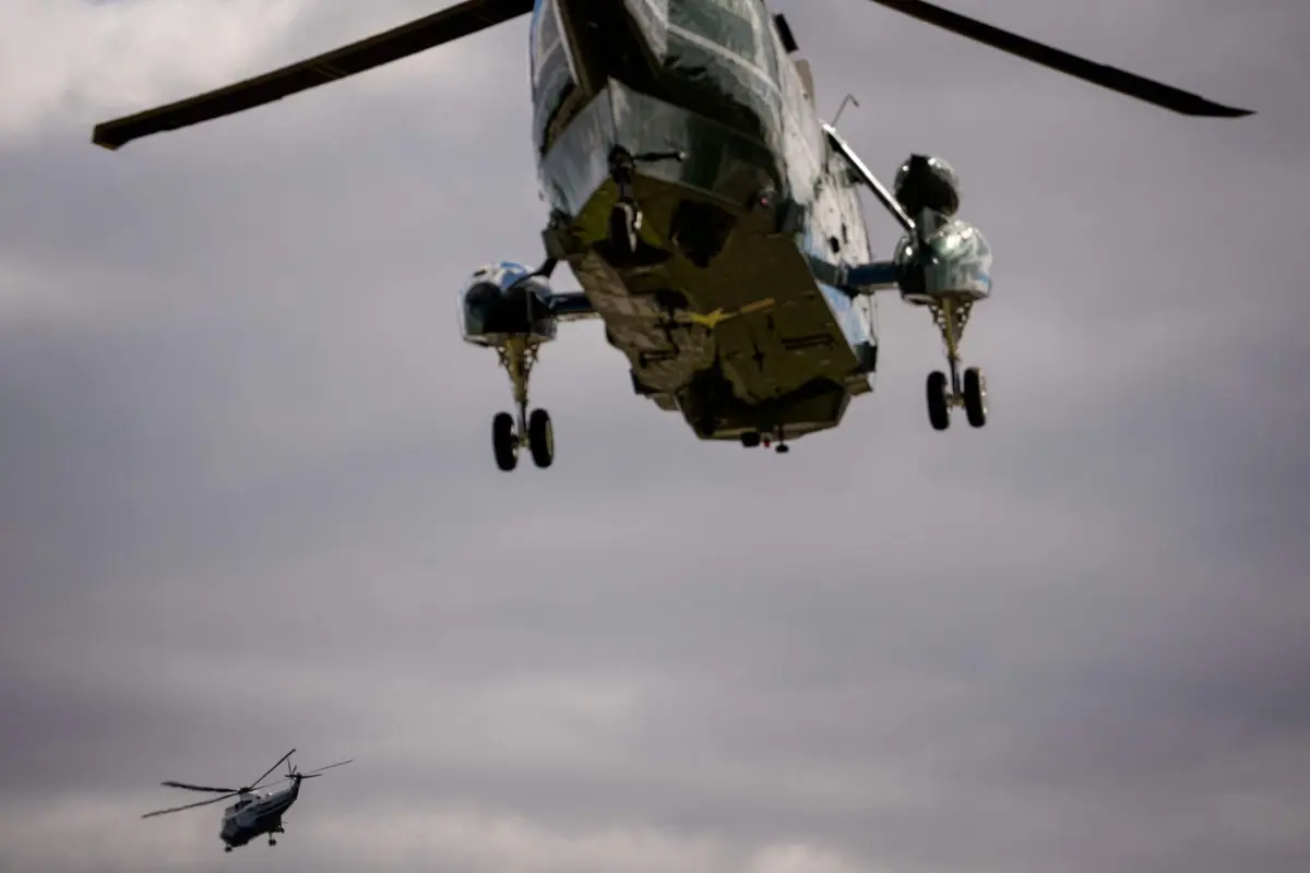 O destacamento dos helicópteros na região junta-se ao de outras forças de combate, como barcos e aeronaves