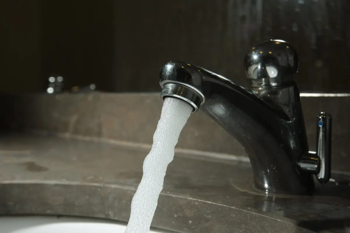 Diferença na fatura da água entre concelhos chega aos 625 euros