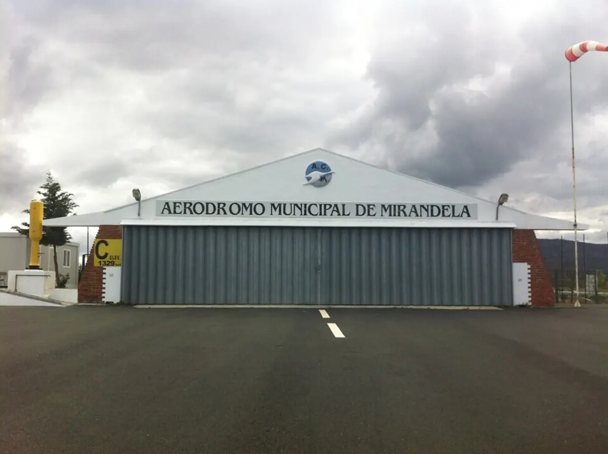 Aeródromo de Mirandela não pode receber aviões de recreio