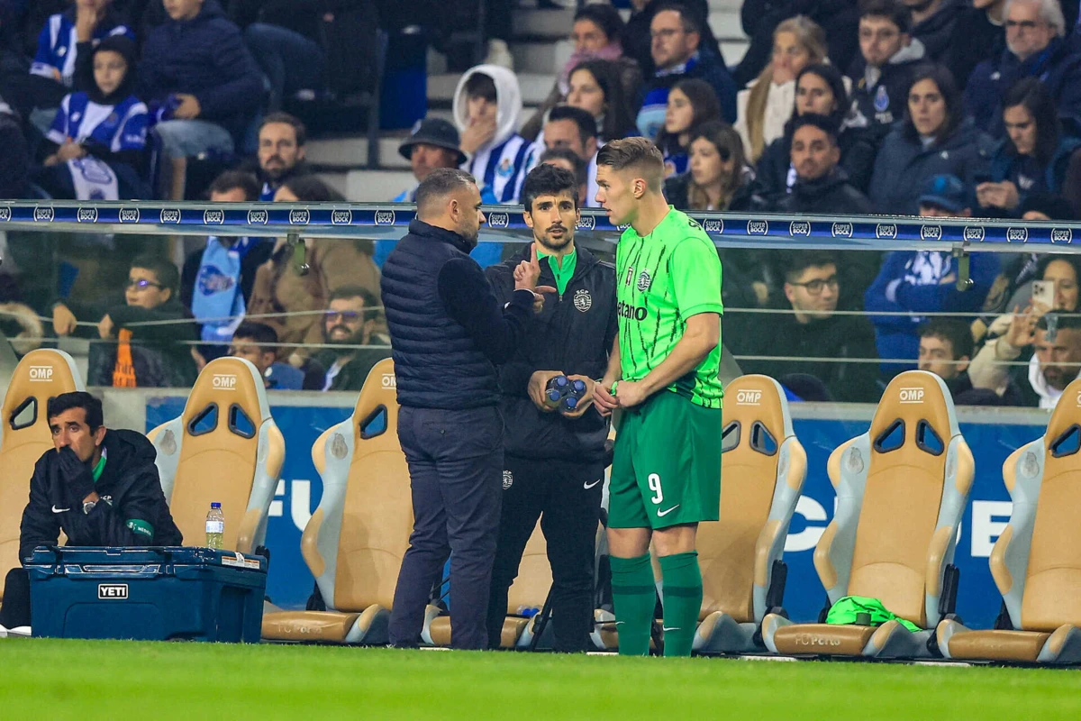 Internacional sueco entrou na segunda parte do duelo com o F. C. Porto