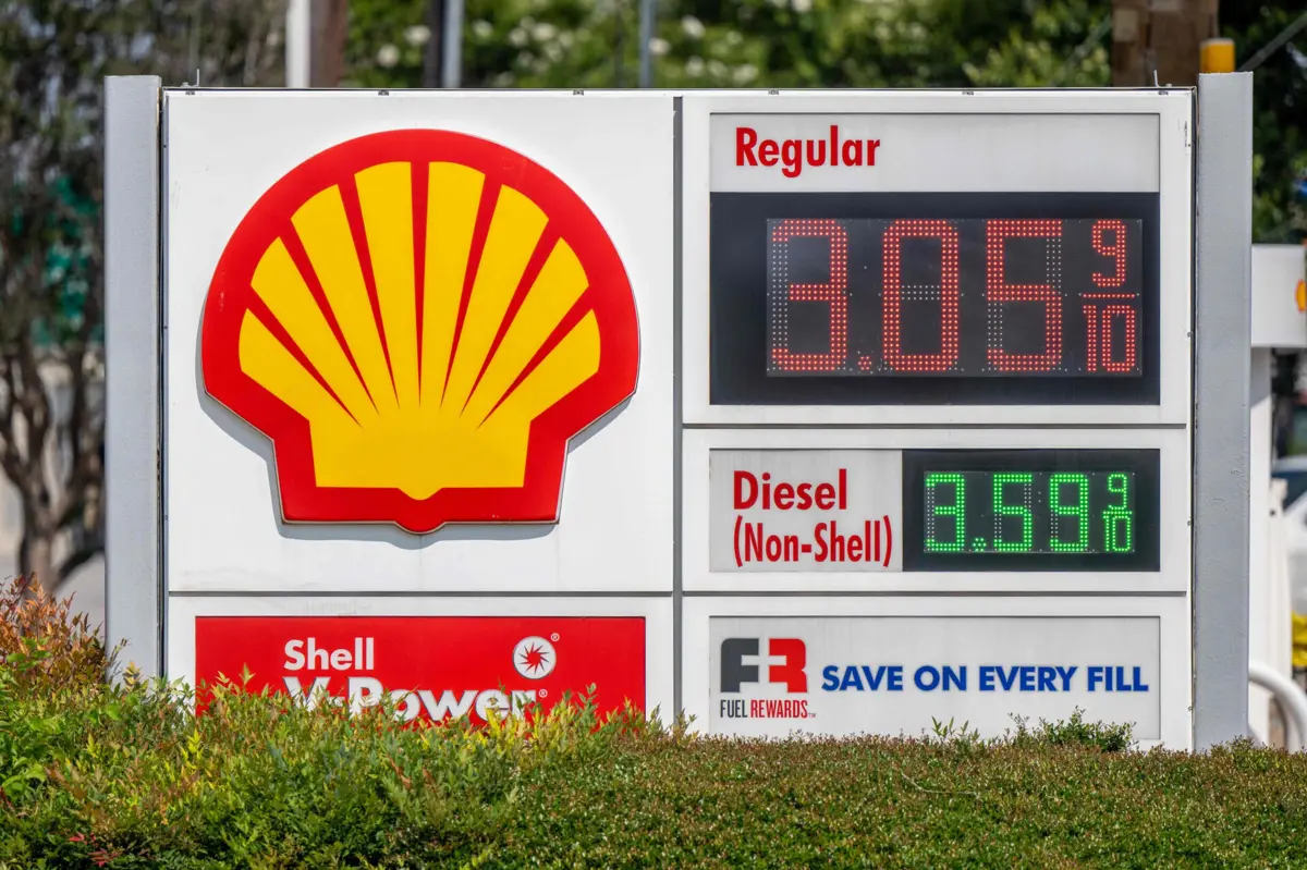 Imagem de contexto do artigo Total Energies e Shell acusadas de comercializarem gás russo