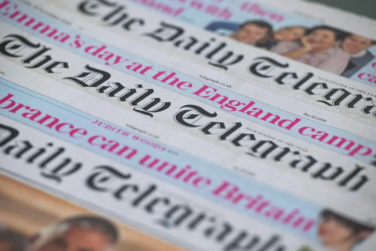 Diário britânico "The Telegraph" foi adquirido pela editora alemã Axel Springer, encerrando quase três anos de incerteza sobre o futuro do histórico jornal