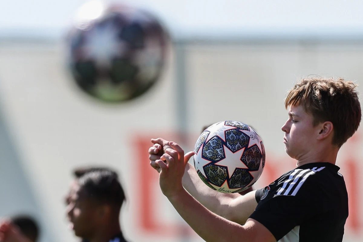 Schjelderup foi emprestado pelo Benfica ao Nordsjaelland
