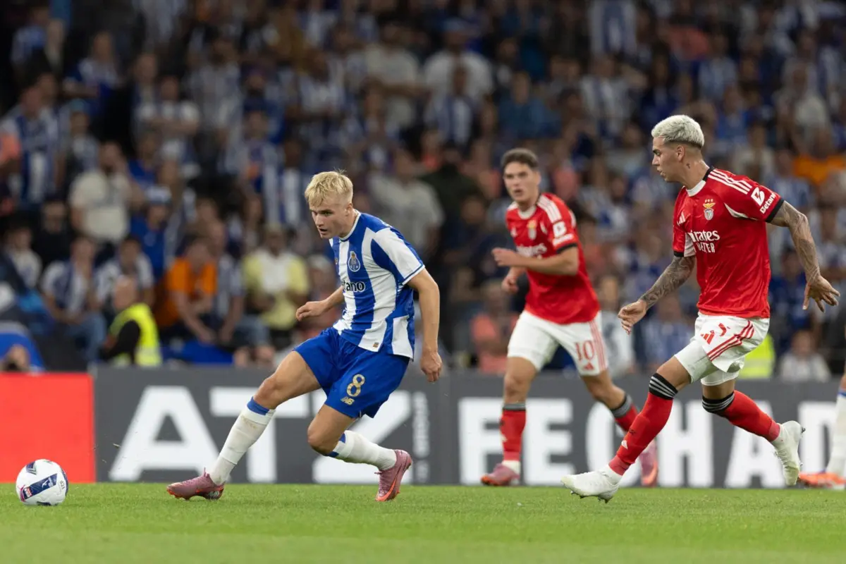 F. C. Porto e Benfica defrontam-se na quarta-feira