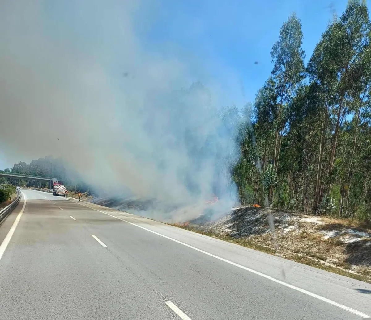 Imagem de contexto do artigo Incêndio em Pombal cortou A1