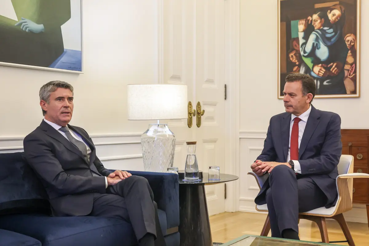 Líder do PS esteve reunido com o primeiro-ministro