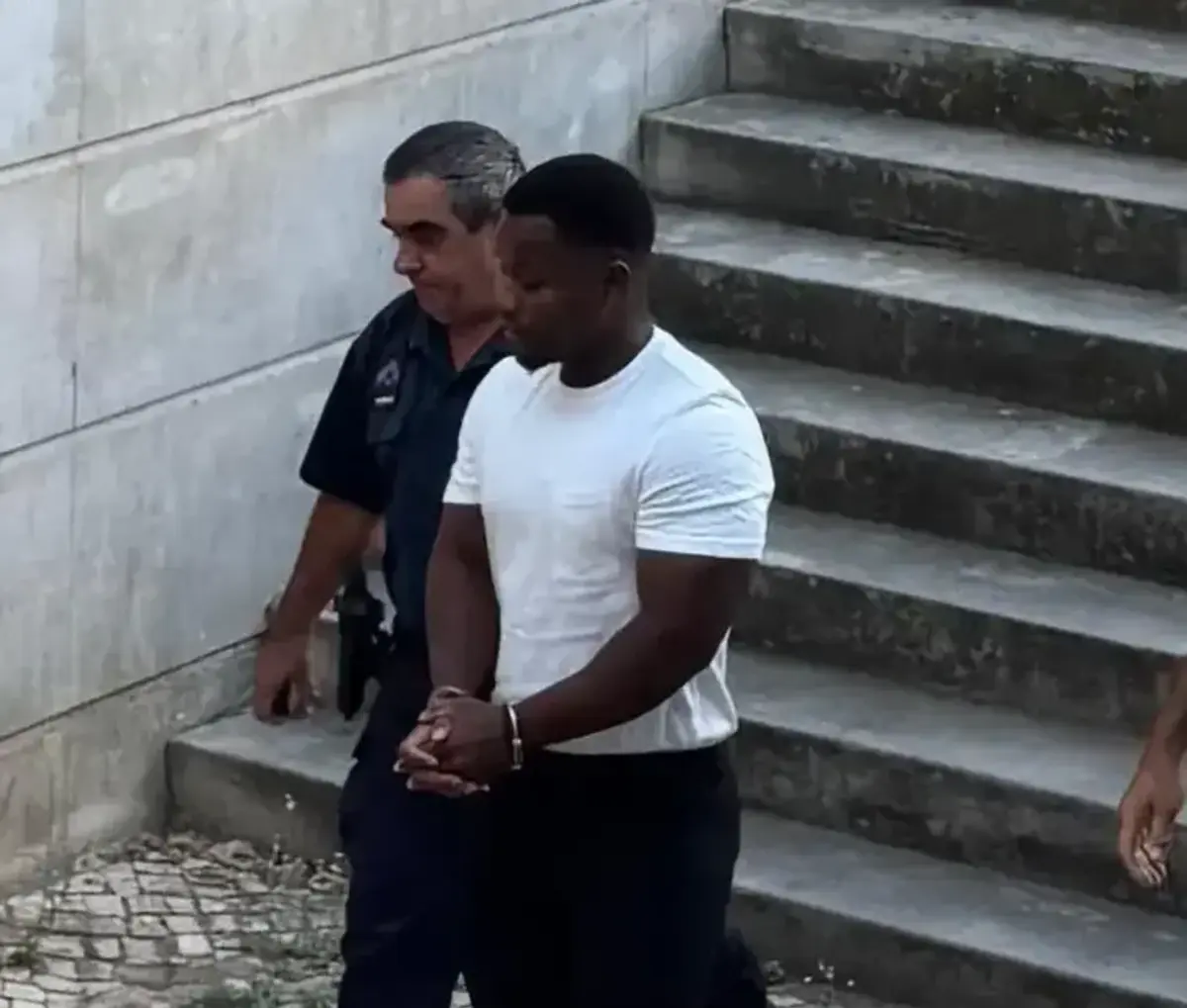 Kenny, de 28 anos, está em julgamento