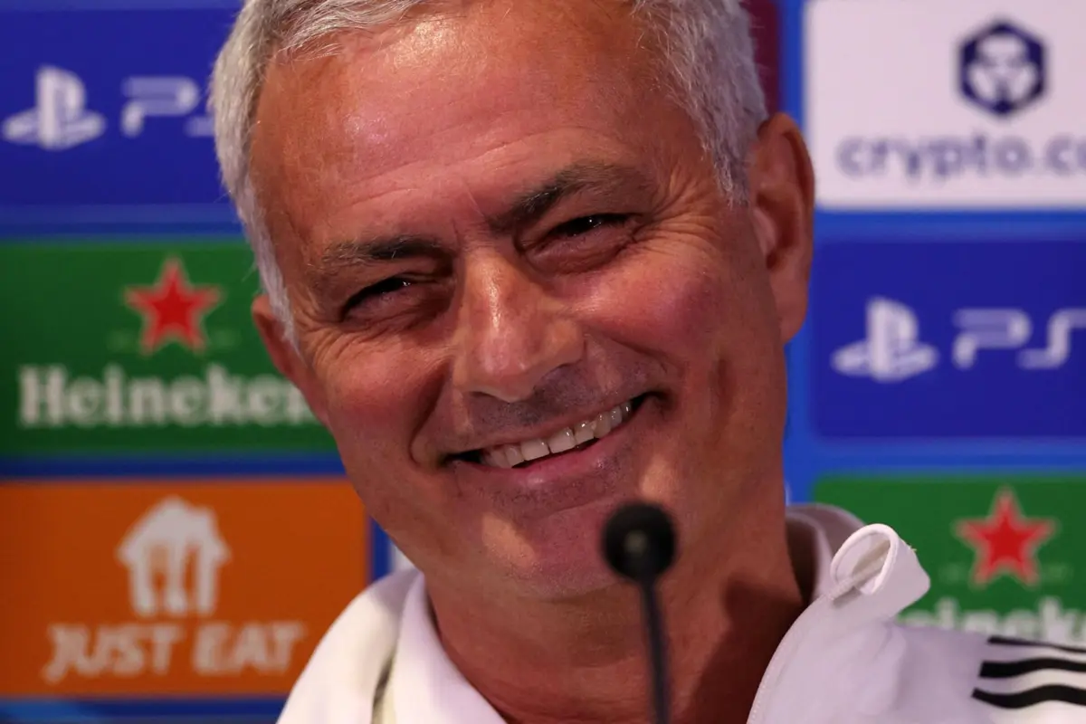 José Mourinho passou por duas vezes no Chelsea e conquistou vários títulos